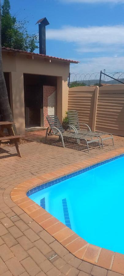 Lime Court Two Appartement Pretoria-Noord Buitenkant foto